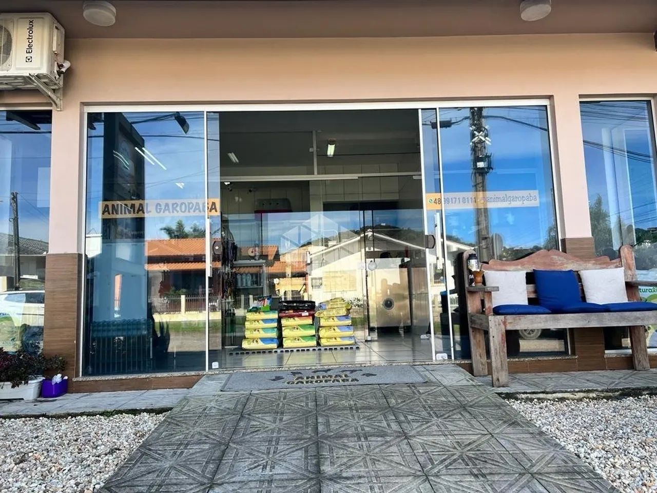 Loja à Venda no Centro de Garopaba - Localização Comercial Premium