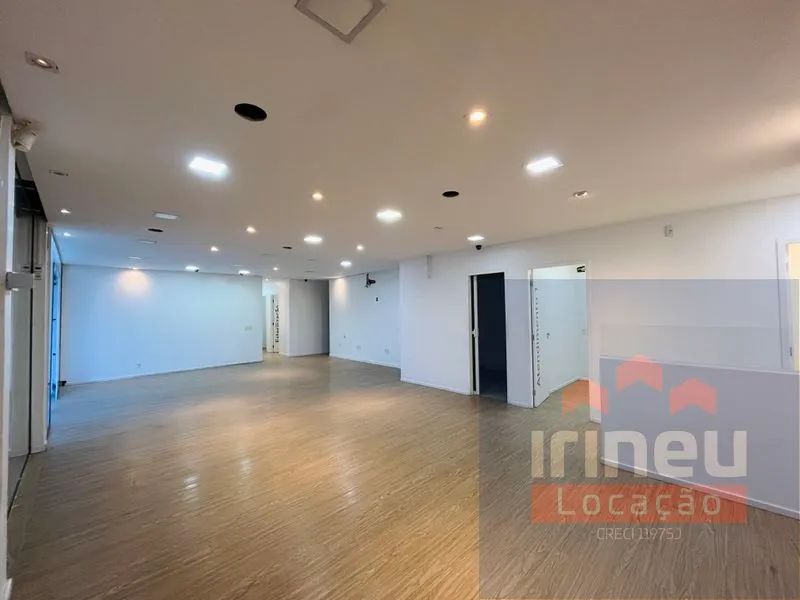 Sala comercial com 175m² localizada na Rua Blumenau - Venha Conhecer! - Foto 5