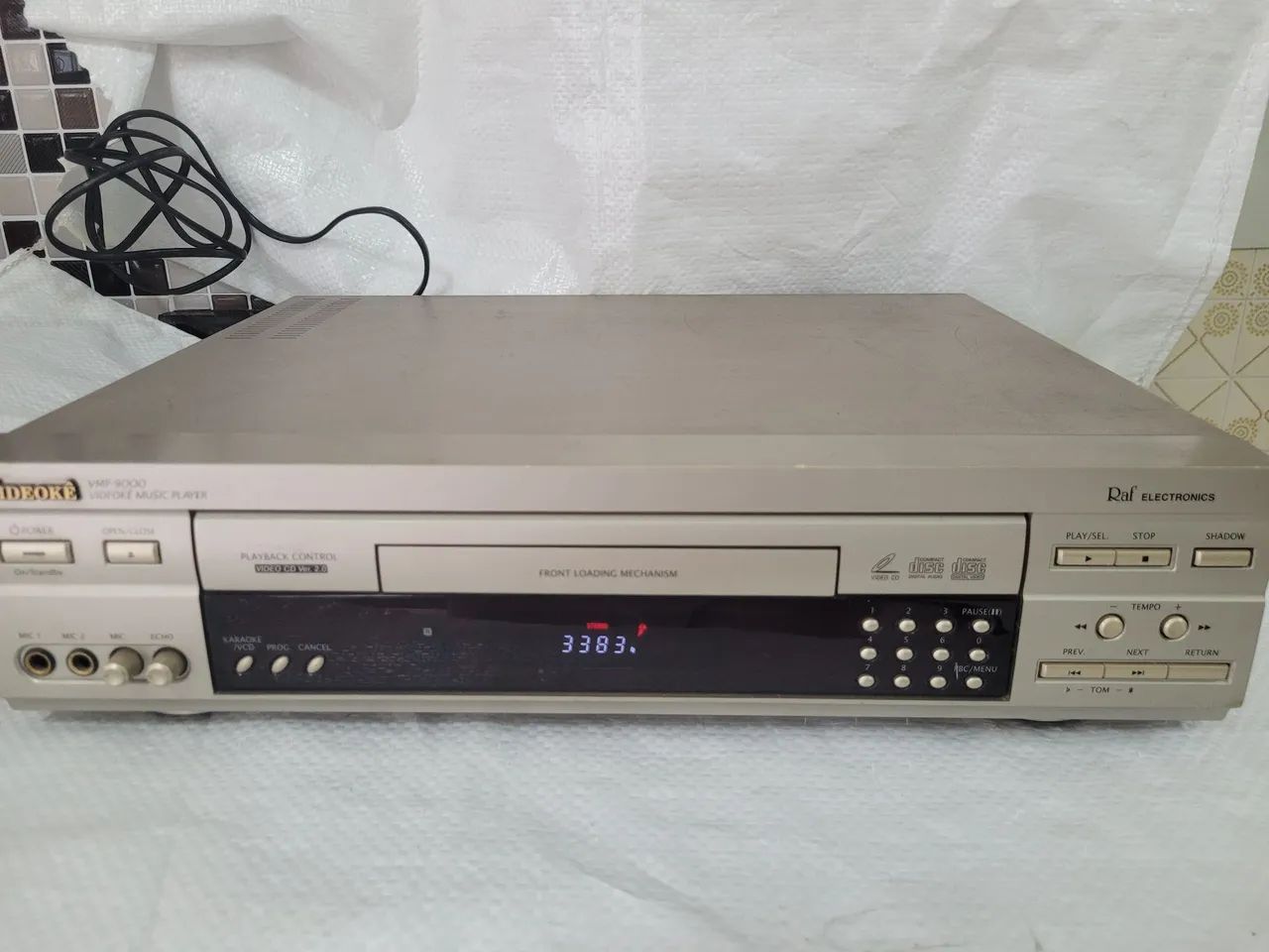 Raf Eletronics karaoke VMP 9000