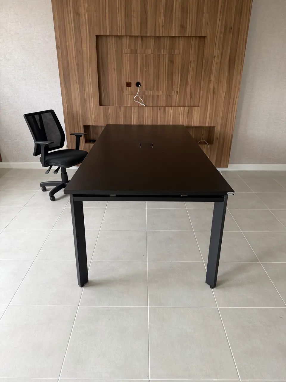 Mesa de reunião  - Foto 4
