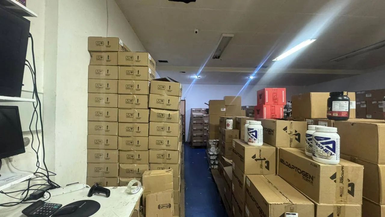 ÓTIMA LOJA AMPLA COM ESCRITÓRIO E BANHEIRO - RIBEIRA - ILHA DO GOVERNADOR - Foto 3