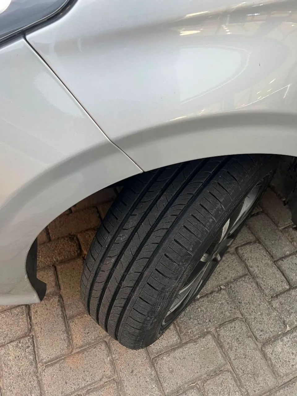 Fiat Cronos Precision 1.3 16V Flex Aut. 2023 - Foto 2