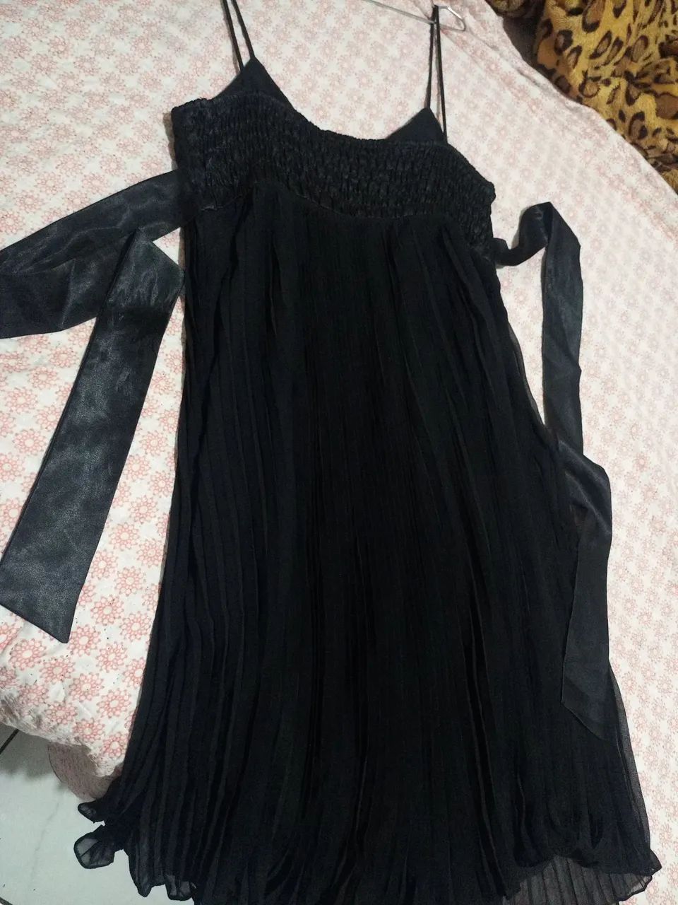 VESTIDO PRETO PLISSADO - Foto 2
