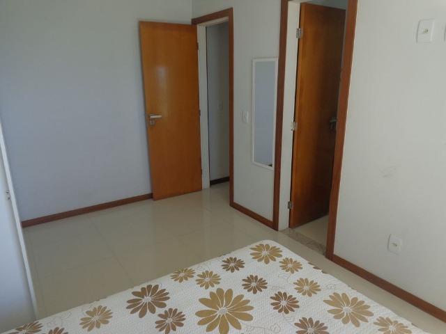 Apto Beira Mar.Luxo,C/3 qtos C/1suítes , C/2gar. Varanda C/vist total - Foto 3