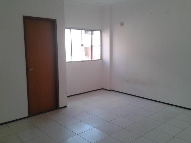 Alugo apartamento com sala ampla - Foto 9