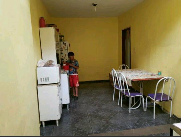 Casa na 303 Santa Maria, aceito troca - Foto 5