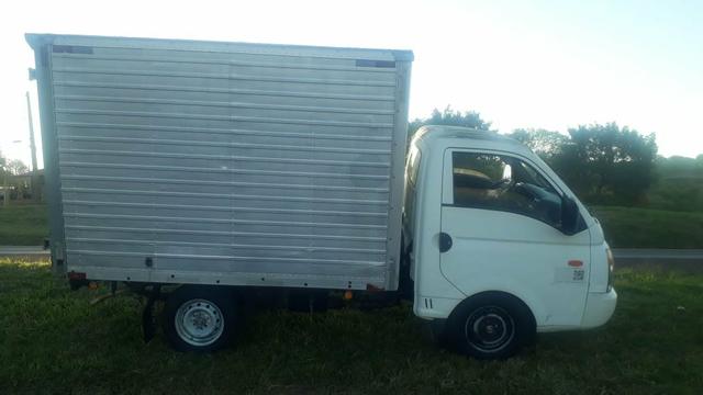Hyundai HR 2.5 Diesel com baú - Foto 2