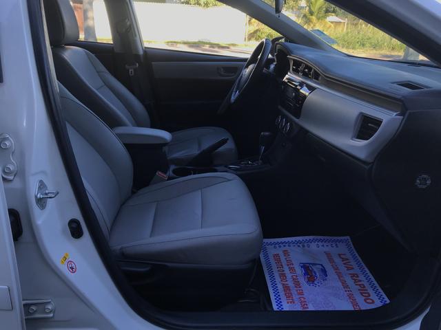 Toyota Corolla 2017 GLI Upper 1.8 Automático Flex Completo - Foto 17