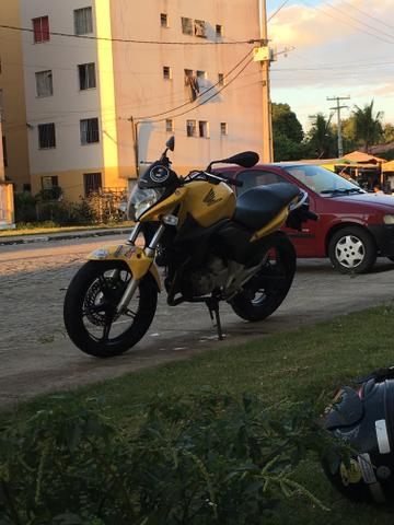 Cb 300 2012 troco em Titan ou fan 150 - Foto 2