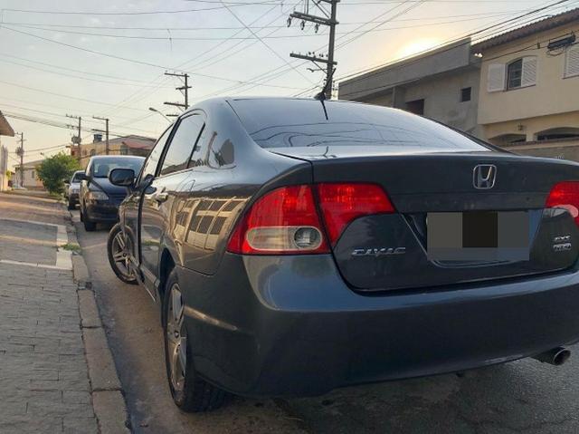 Honda Civic 1.8 Lxs Flex 4p - Foto 6