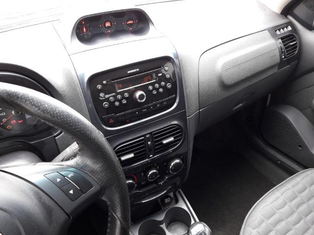 Fiat Strada Adventure 1.8 Flex Cabine Dupla Completa impecavel Baixo KM - Foto 12