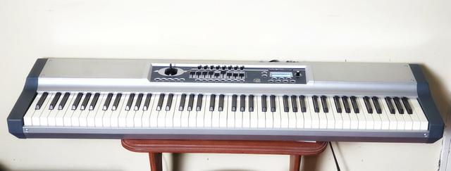 Controlador Midi Studiologic VMK-188 Plus (Grátis Pedal de Sustain PS-100) - Foto 2