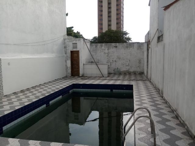 Vende-se ou Aluga-se Porteira fechada prédio dois andares, prox. a Almirante Barroso - Foto 18