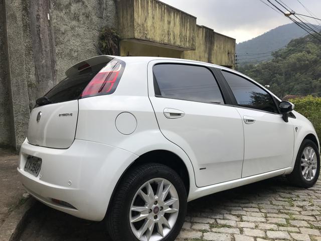 Fiat Punto Attractive Itália 1.4 Flex - Foto 19