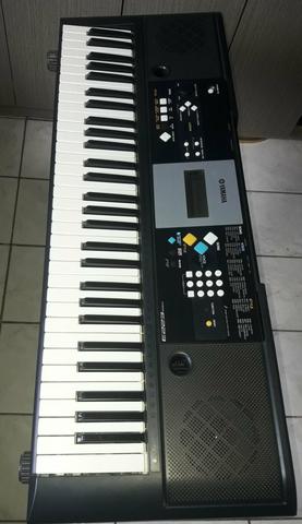 Teclado Yamaha PSR E 233 - Foto 4