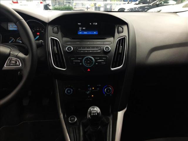 Ford Focus 1.6 se 16v - Foto 8