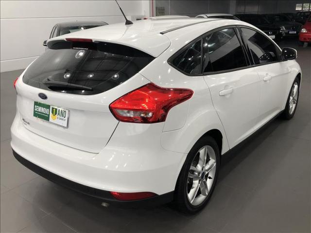 Ford Focus 1.6 se 16v - Foto 6