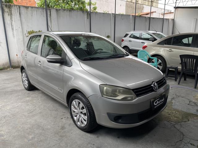 Volkswagen Fox 2012 1.6 completo de tudo - Foto 2