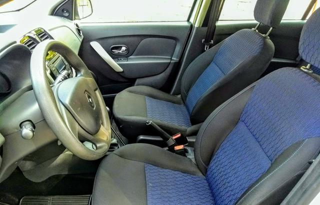 SANDERO 1.6/2017 ÚNICO DONO Novo!!! - Foto 9