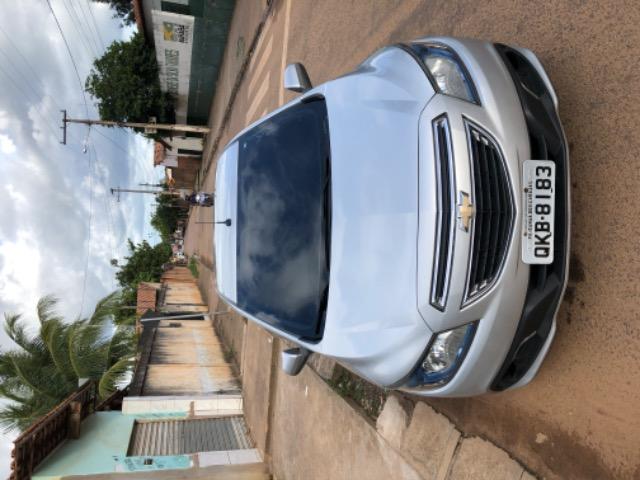 Onix hatch em dias interessados ligar o chamar no zap * - Foto 3
