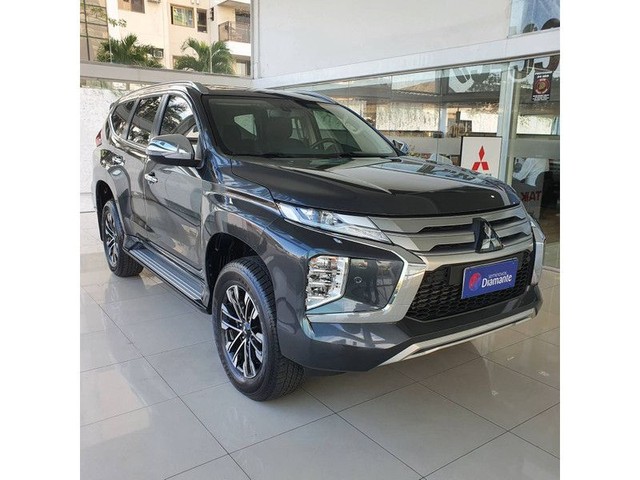 PAJERO SPORT 2021 HPE-S 4X4 5MIL KM RODADOS