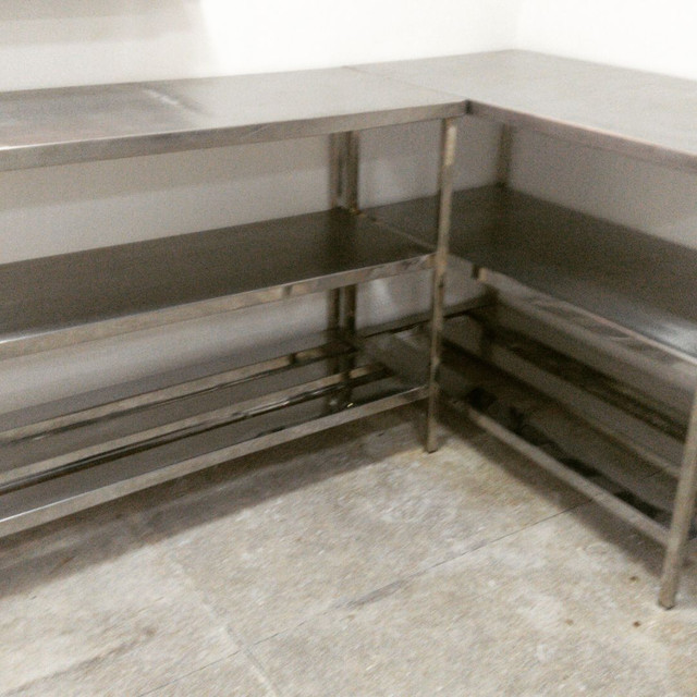 Coifa ,mesa , prateleira , estantes tudo de inox  - Foto 5