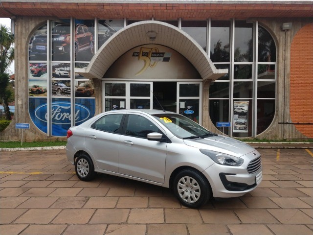 KA SEDAN SE 1.0 MT