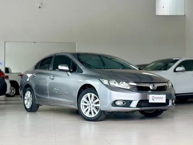 CIVIC LXR 2.0 AUT 13/14 - Foto 2