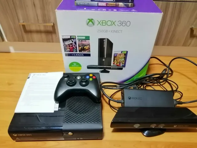 Console Xbox 360 com HD de 500gb bloqueado funcionando