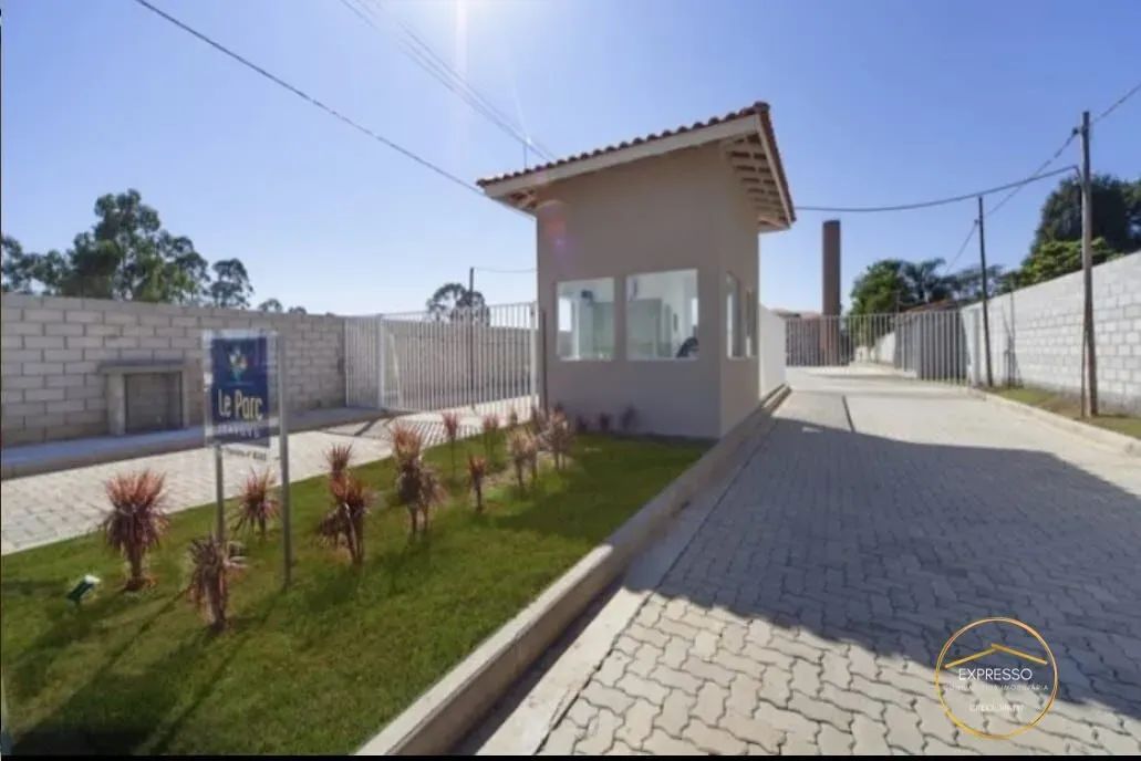 Apartamento à venda no bairro Itavuvu - Sorocaba/SP