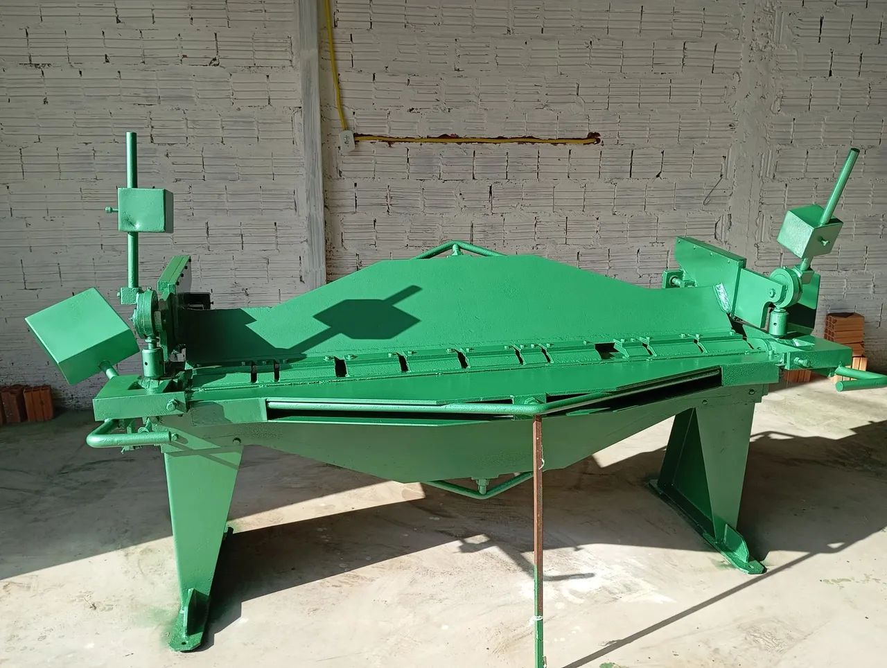 Viradeira de chapa metalica