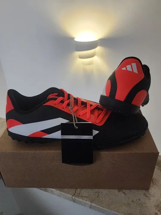 Chuteira Society Adidas Predator Artilheira 24 Unissex - Preto+Laranja - Foto 3