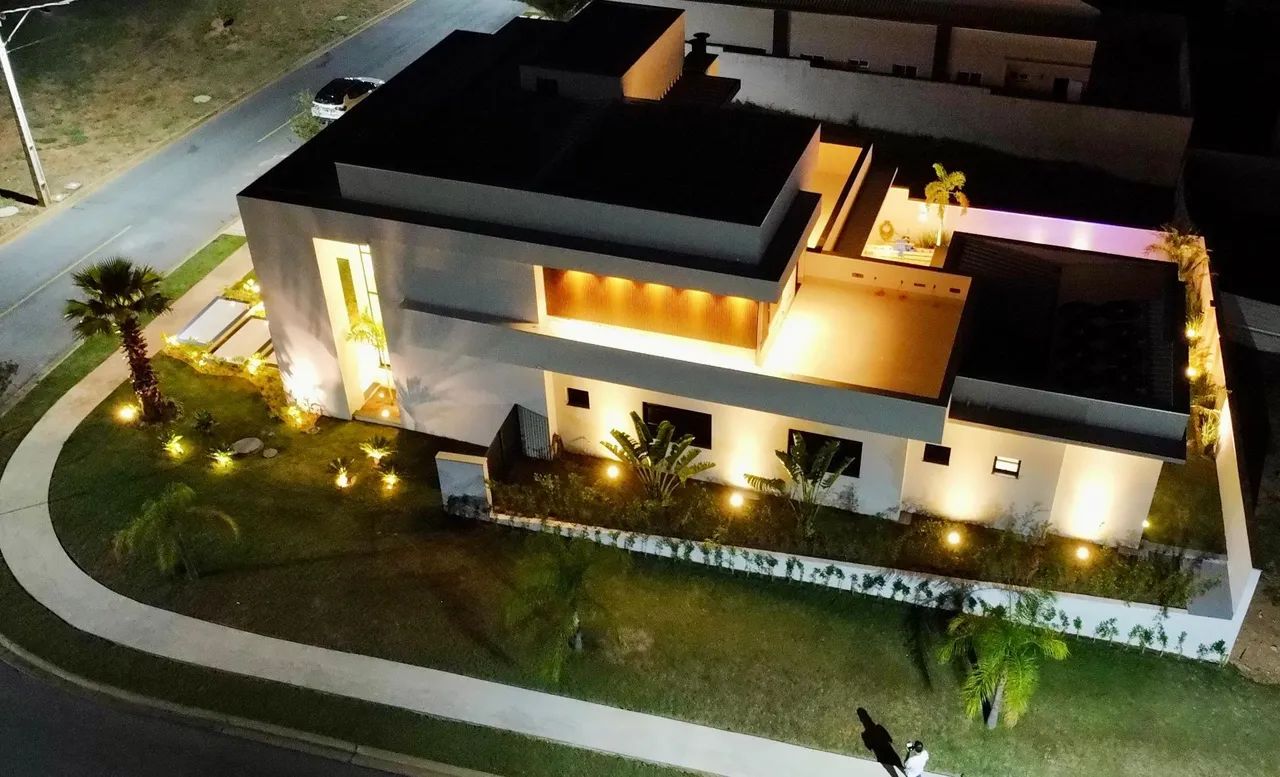 Vende-se mansão esquina com 4 suíte no Florais da Mata em Cuiabá MT  - Foto 2