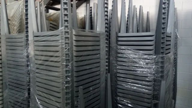 Jogo de mesa e cadeiras plástica com 6 anos de garantia é só aqui - Foto 4