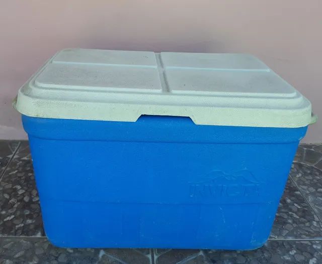 CAIXA TÉRMICA INVICTA 45 Litros R$ 249,00