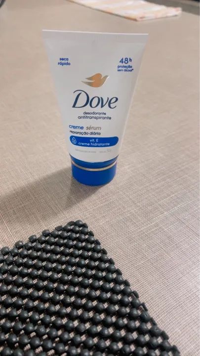 Desodorante Antitranspirante Creme Dove Creme Sérum Feminino 48h Vitamina E Hidratante 50g