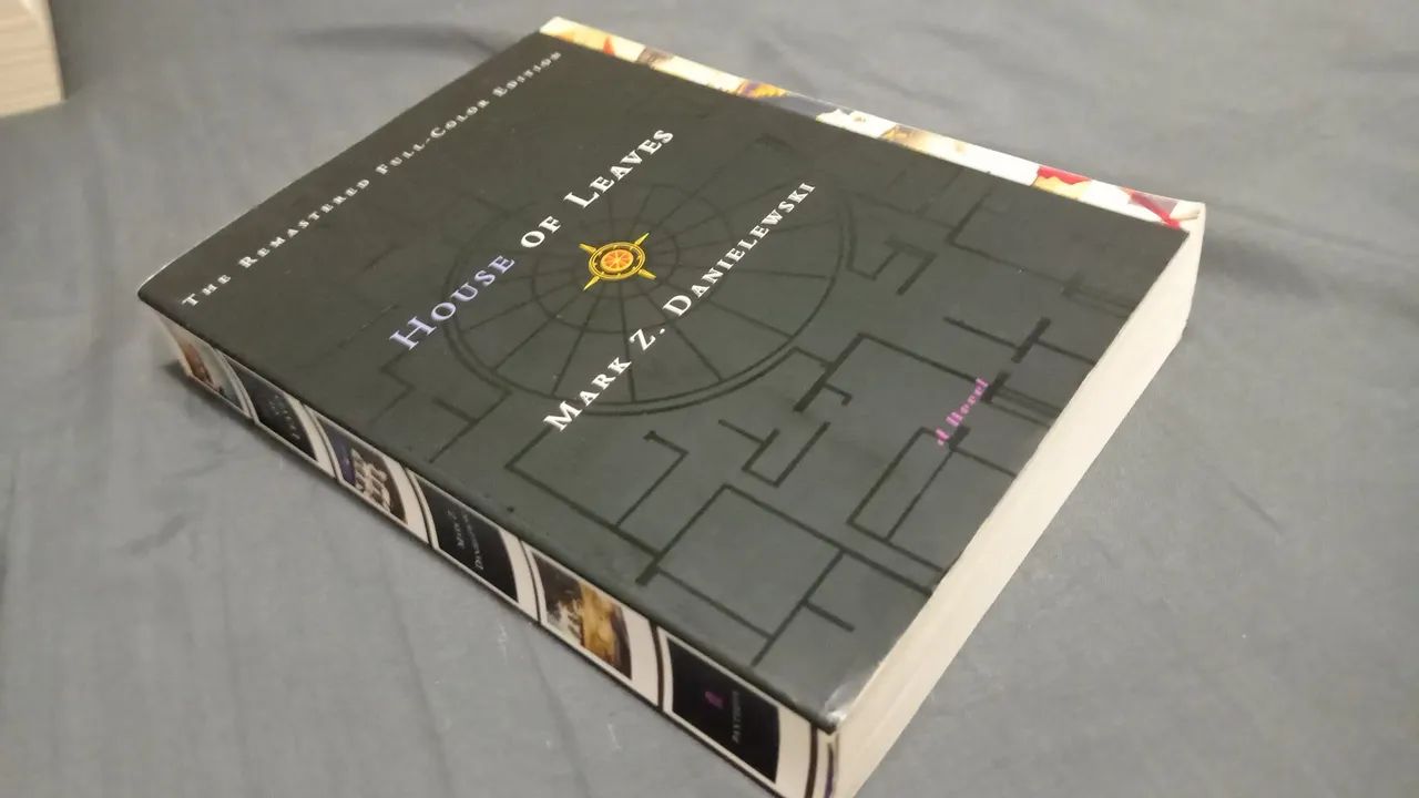 House of Leaves - Mark Z. Danielewski - Foto 2