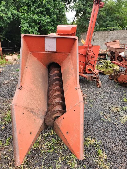 Colhedeira de milho FOGUETINHO JUMIL CLM350 G - Foto 3