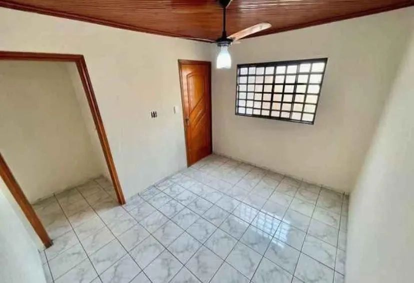 Vendo casa na M norte  - Foto 4