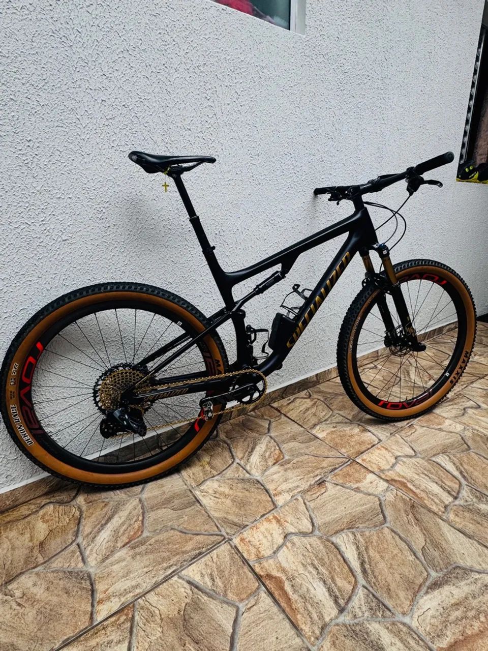 Specialized épic 2024 carbono 