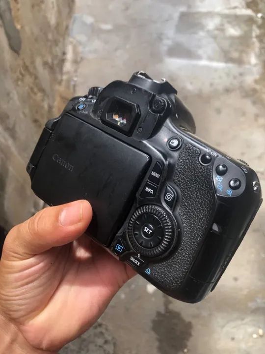 Câmera Canon DSLR - Ótimo estado! - Foto 4