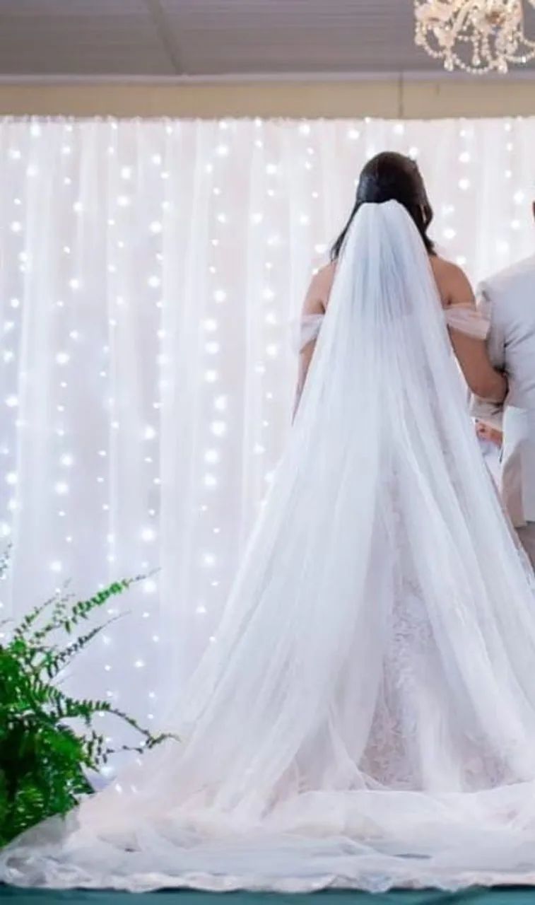 Vendo Vestido de Noiva - Foto 2