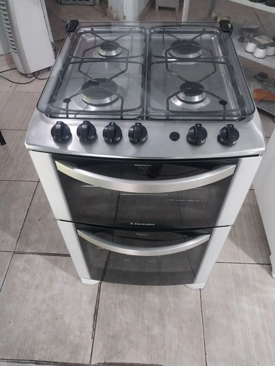 Fogão 4 Bocas Electrolux com Forno