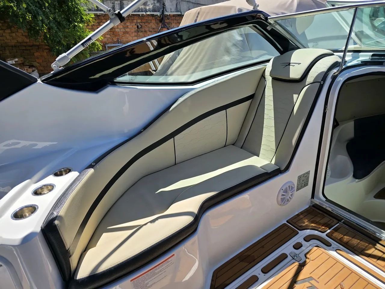 Focker 272 Gtc Black Edition - 2023 x1 Mercruiser 300 HP ñ Nx Triton Real Ventura Fs  - Foto 6