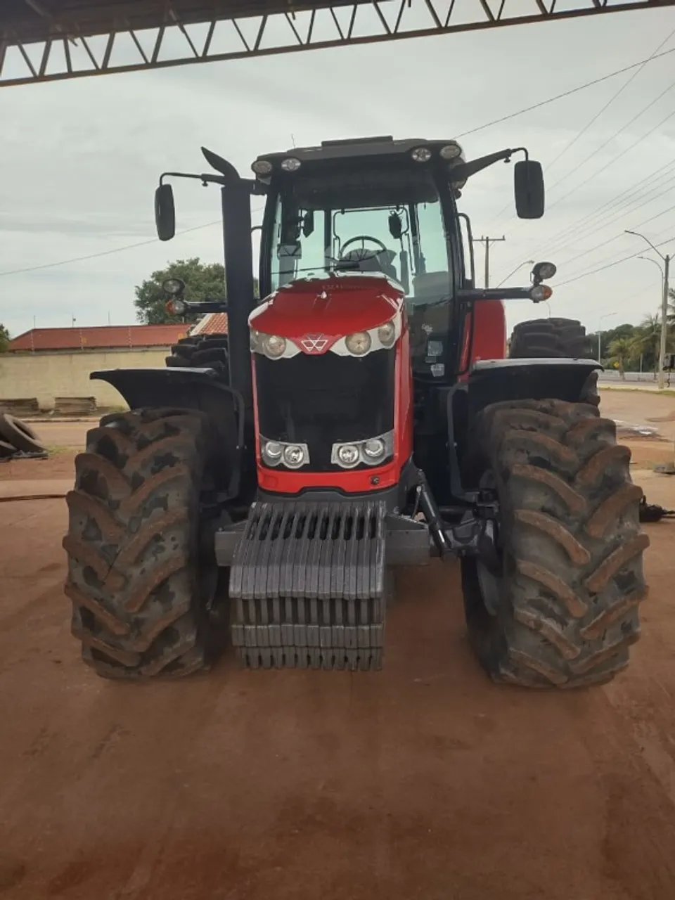 Trator Agrícola Massey Ferguson MF7722, ano 2023