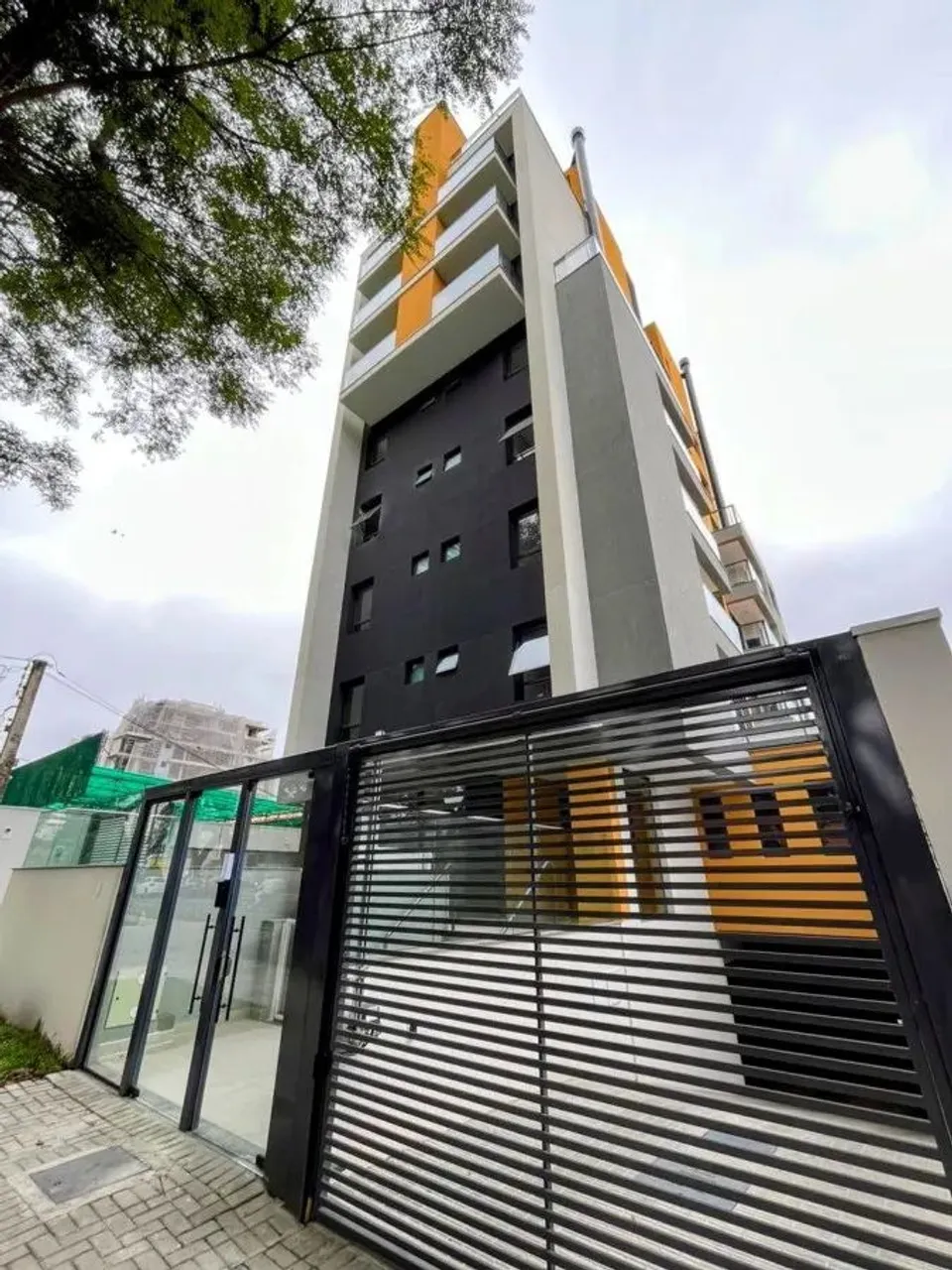 Studio para Venda em Curitiba, Água Verde, 1 dormitório, 1 banheiro