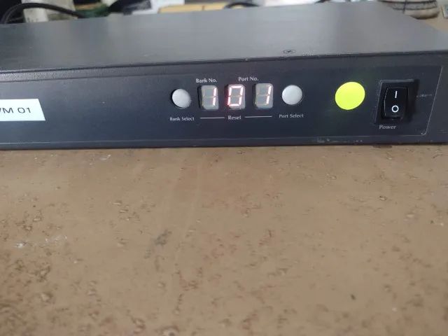 Switch Planet KVM-80064308000152065121