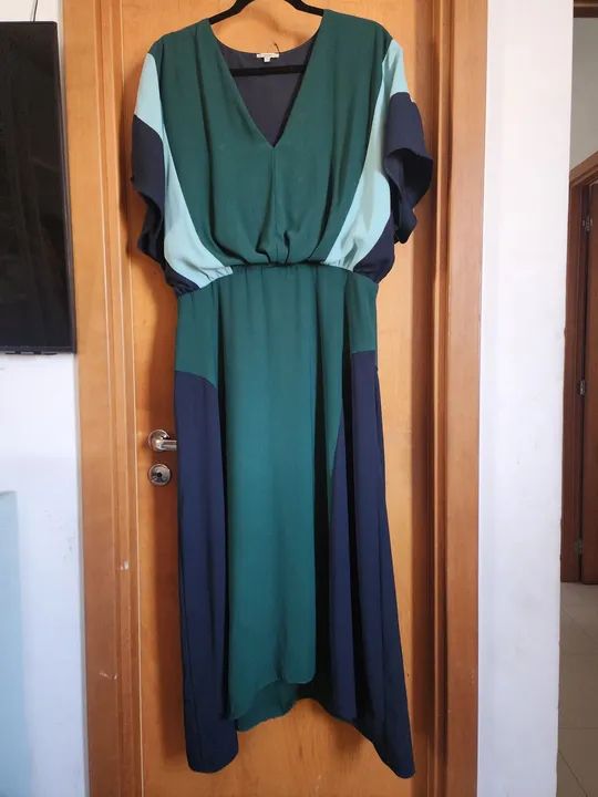 Vestido Le lis blanc elegante tamanho 44.