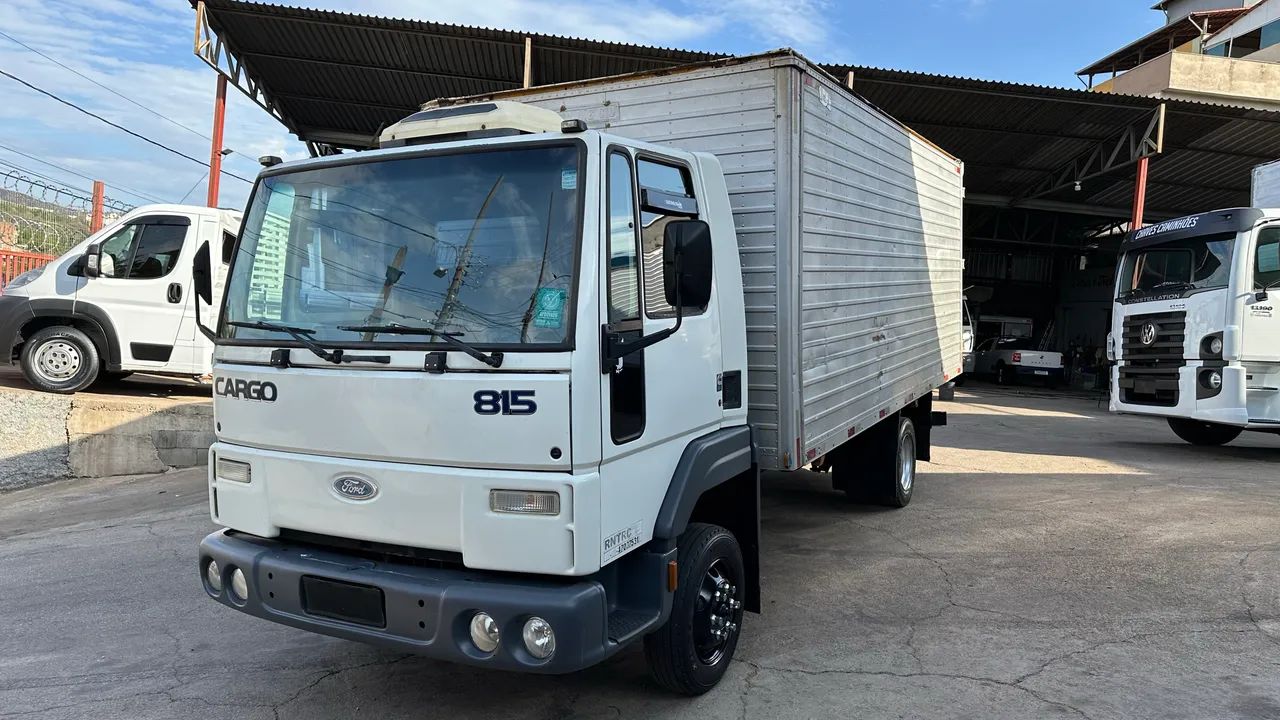 Ford 815 bau - Foto 2