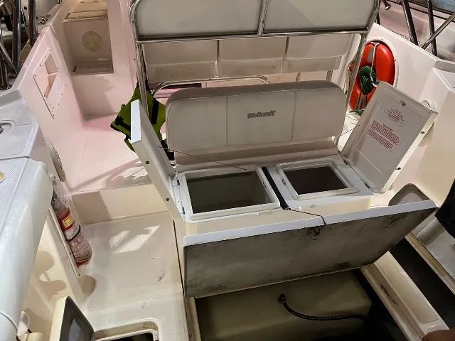 Lancha wellcraft 26 pés revisada nos detalhes - Foto 11